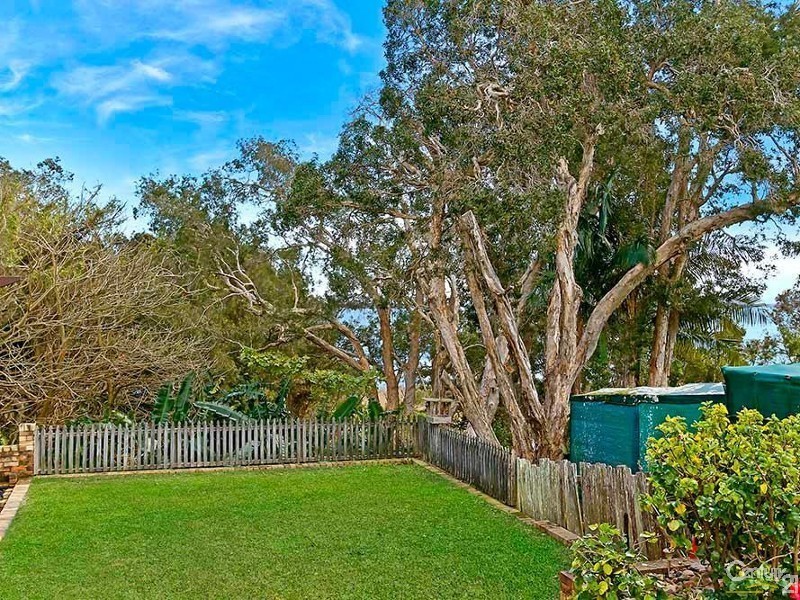 93 Lakeside Parade, The Entrance NSW 2261