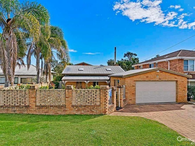 93 Lakeside Parade, The Entrance NSW 2261