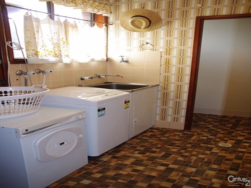 41 Hutton Road, The Entrance North NSW 2261