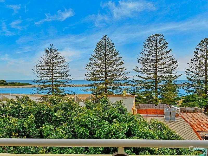 406/18 Coral Street, The Entrance NSW 2261