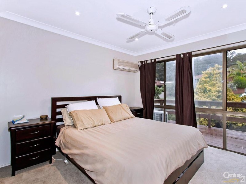 55 Hillside Drive, Berkeley Vale NSW 2261