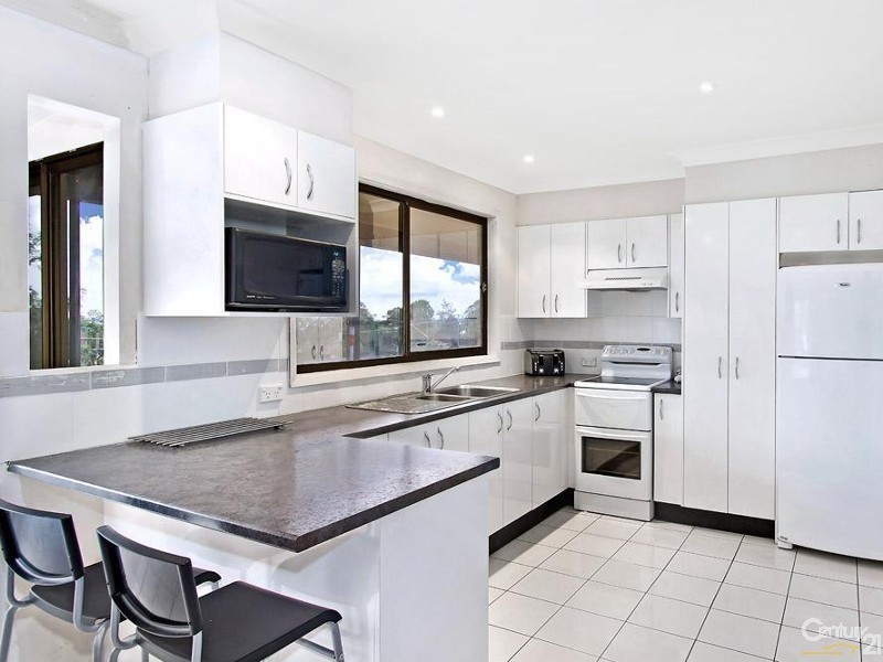 55 Hillside Drive, Berkeley Vale NSW 2261