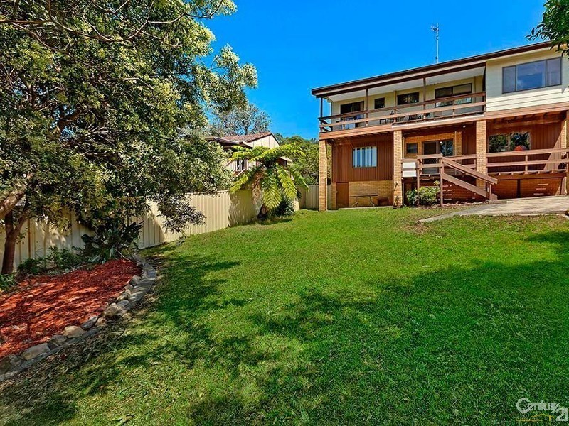 55 Hillside Drive, Berkeley Vale NSW 2261