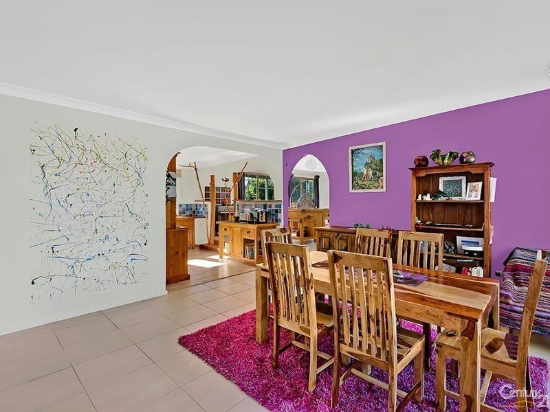 27 Laguna Parade, Berkeley Vale NSW 2261