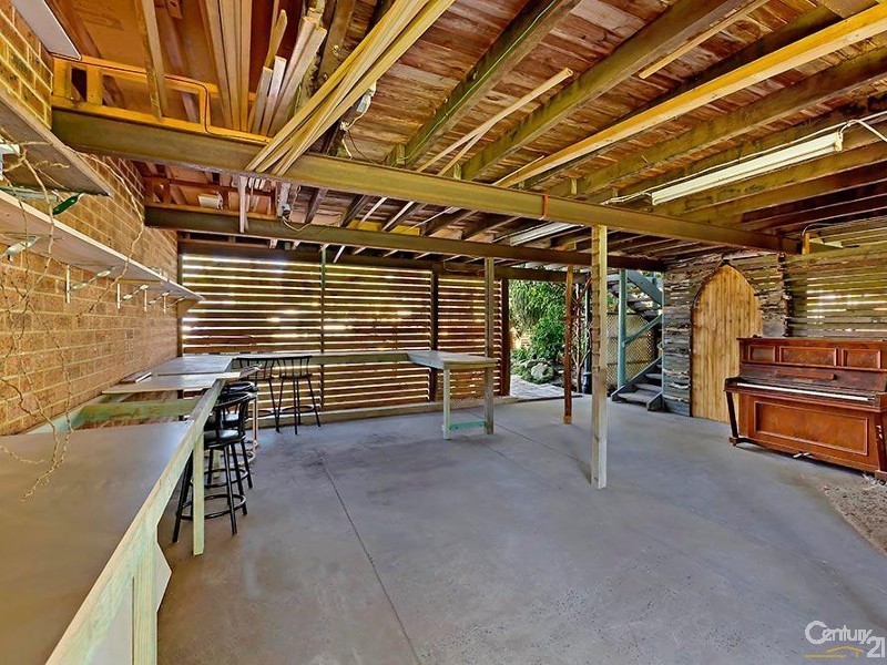 27 Laguna Parade, Berkeley Vale NSW 2261