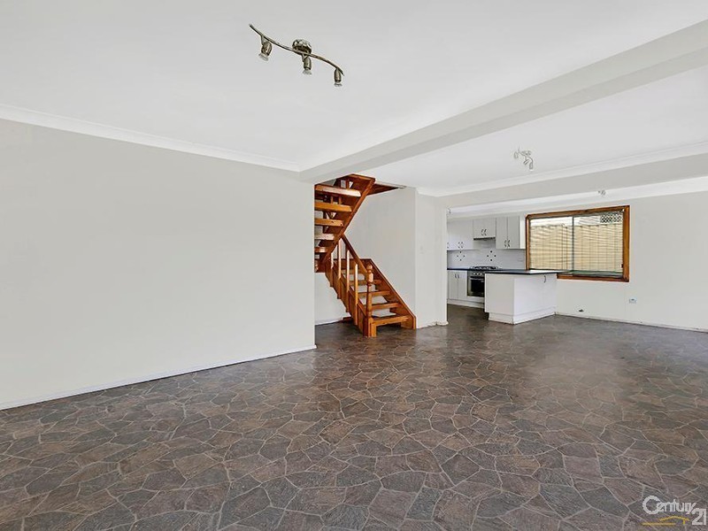 38 Gladys Avenue, Berkeley Vale NSW 2261