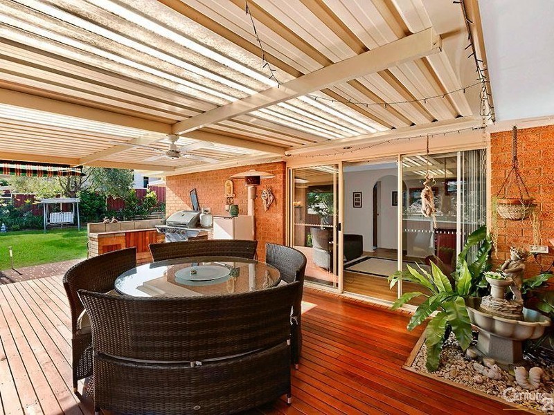 51 Morley Avenue, Bateau Bay NSW 2261