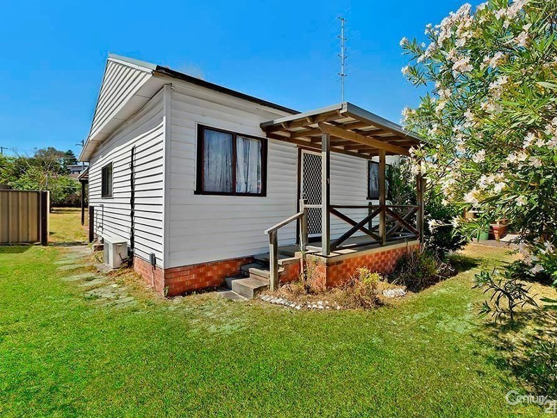 38 Lindsay Street, Long Jetty NSW 2261