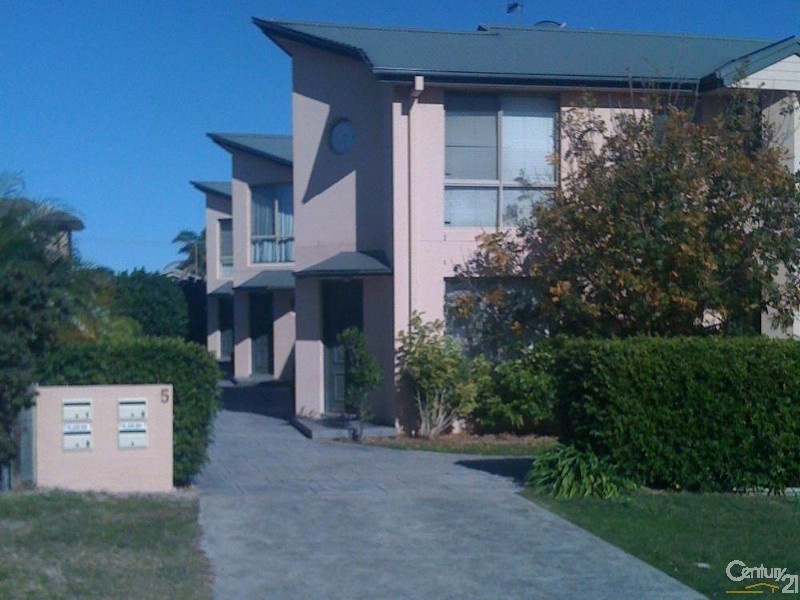 1/5 Thelma Street, Long Jetty NSW 2261