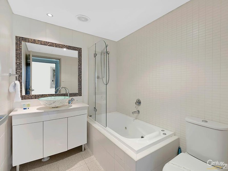 8/2-8 Ozone Street, The Entrance NSW 2261