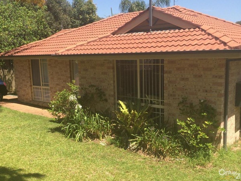 4 Tonkiss Street, Tuggerah NSW 2259