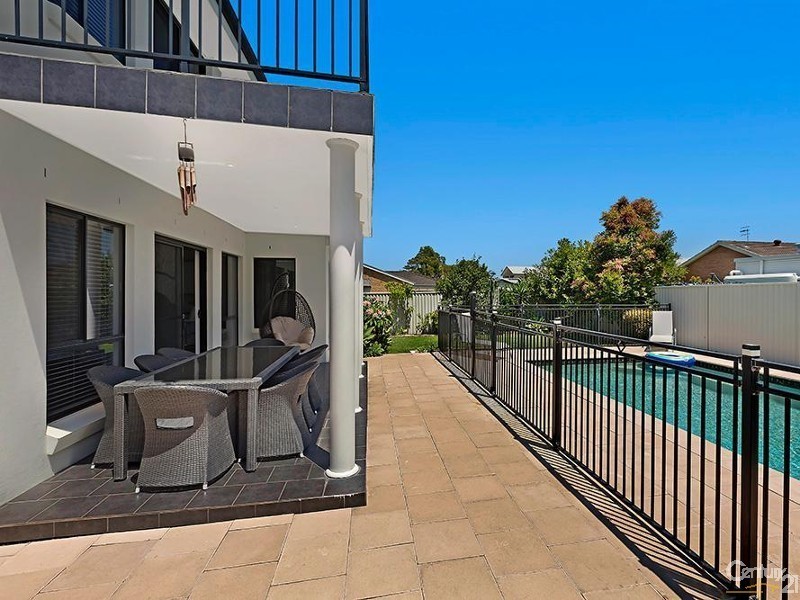 100 Swadling Street, Long Jetty NSW 2261