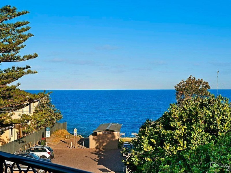 25 Werrina Parade, Blue Bay NSW 2261