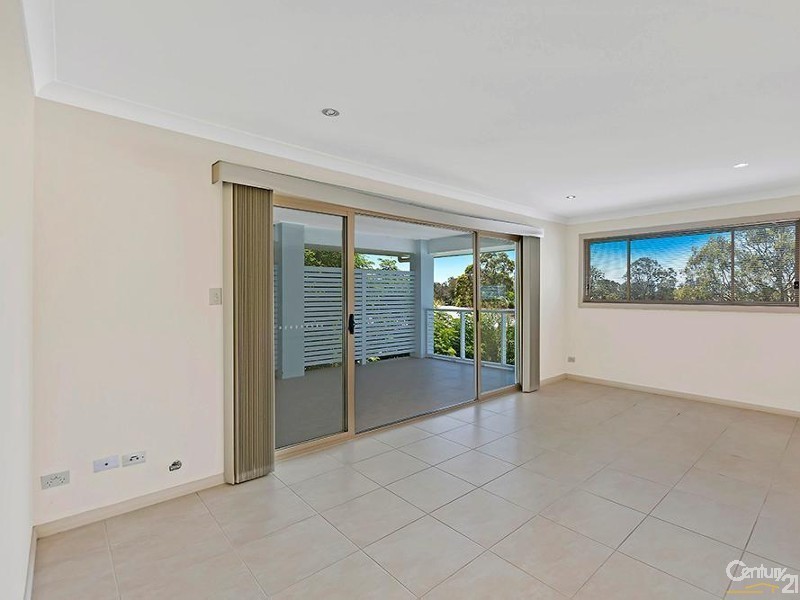 23 Donegal Road, Berkeley Vale NSW 2261