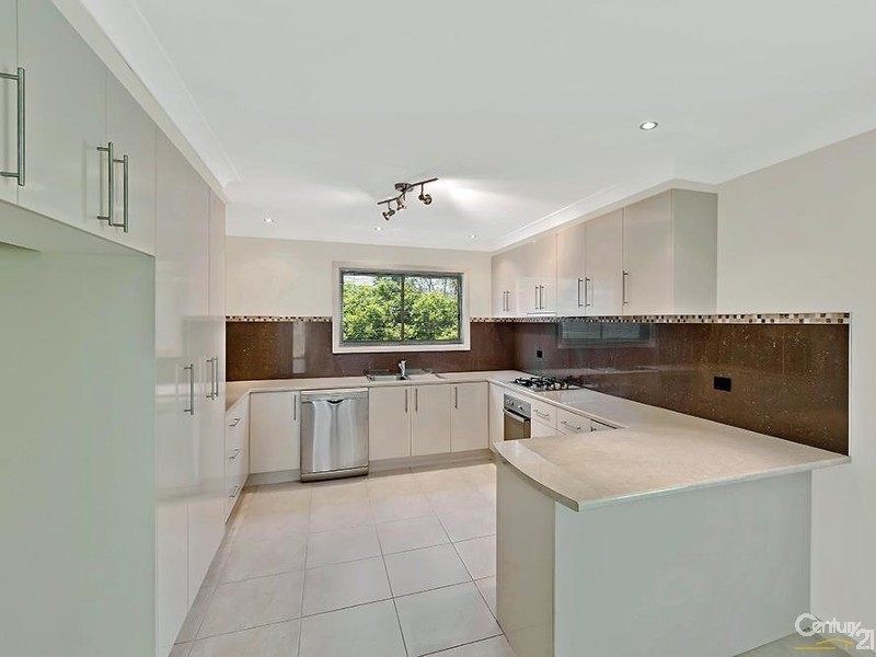 23 Donegal Road, Berkeley Vale NSW 2261