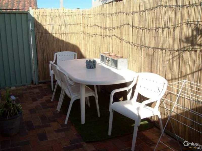 1/37 Hutton Road, The Entrance North NSW 2261
