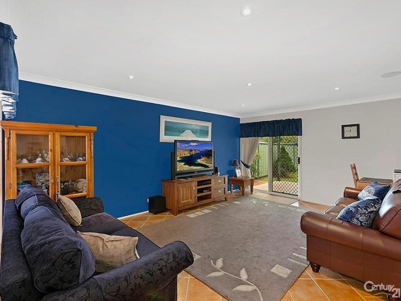 9 Shamrock Drive, Berkeley Vale NSW 2261