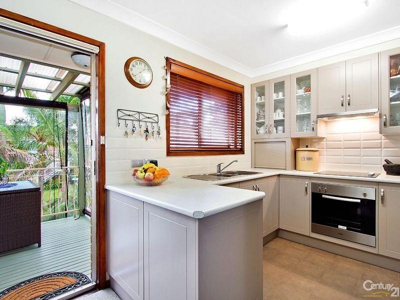 7 Turana St, Killarney Vale NSW 2261