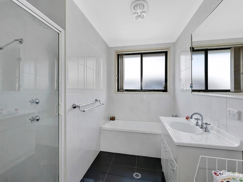 2/27 Coogee Ave, The Entrance North NSW 2261