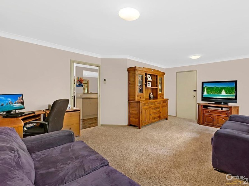 52 Bundeena Road, Glenning Valley NSW 2261