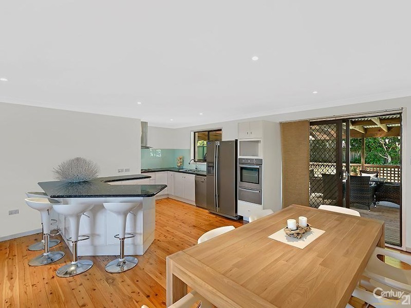 6 Patrick Street, Bateau Bay NSW 2261