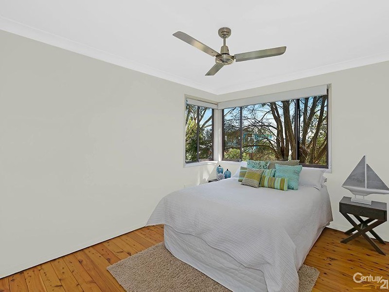 6 Patrick Street, Bateau Bay NSW 2261