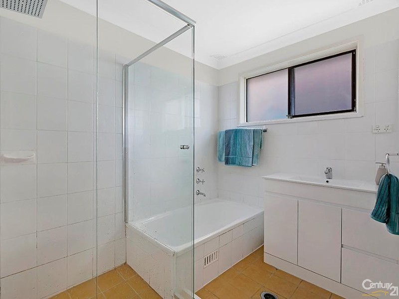 6 Patrick Street, Bateau Bay NSW 2261