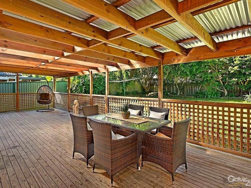 6 Patrick Street, Bateau Bay NSW 2261