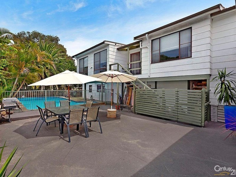 5 Boomerang Rd, The Entrance NSW 2261