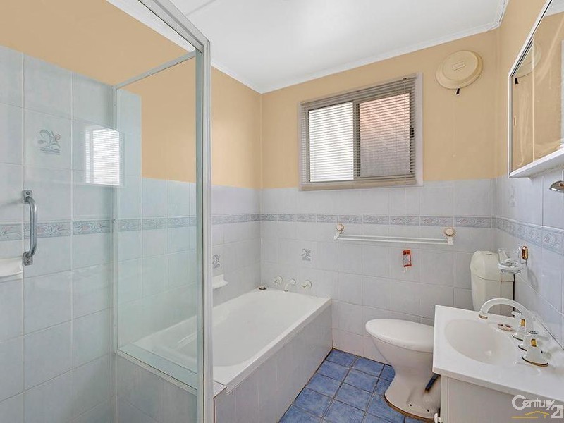 26 Bluebell Avenue, Berkeley Vale NSW 2261