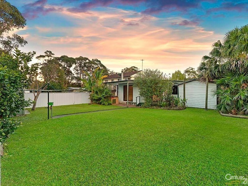 26 Bluebell Avenue, Berkeley Vale NSW 2261