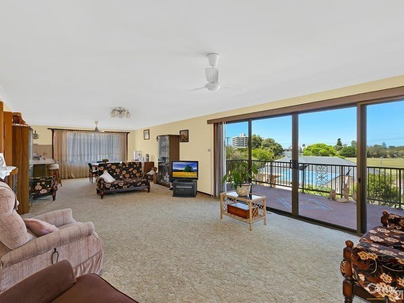 13A Park Rd, The Entrance NSW 2261