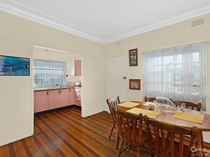 13 Manly Parade, The Entrance North NSW 2261