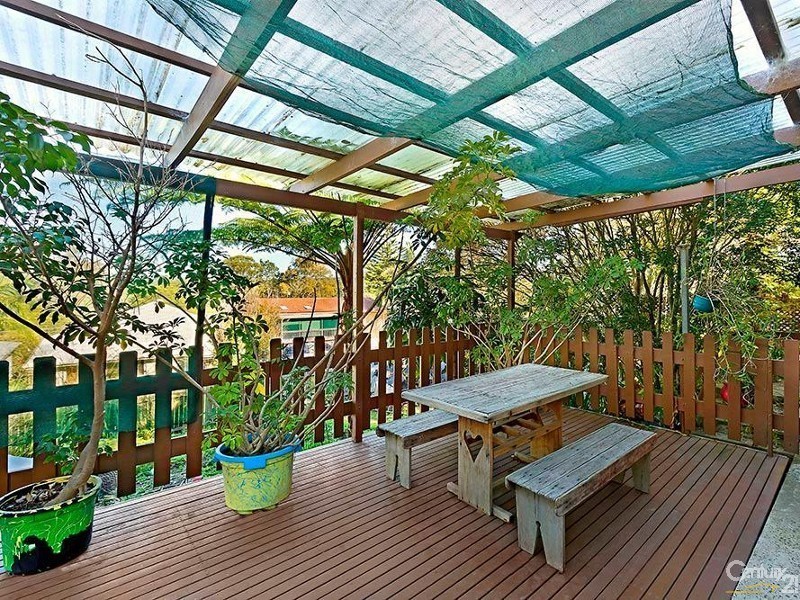 46 Platypus Road, Berkeley Vale NSW 2261