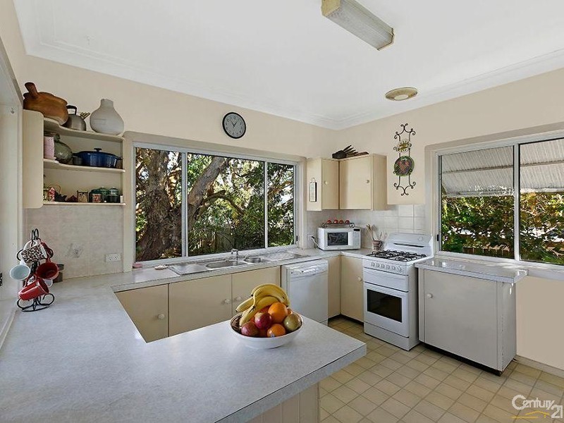 13 Thelma Street, Long Jetty NSW 2261