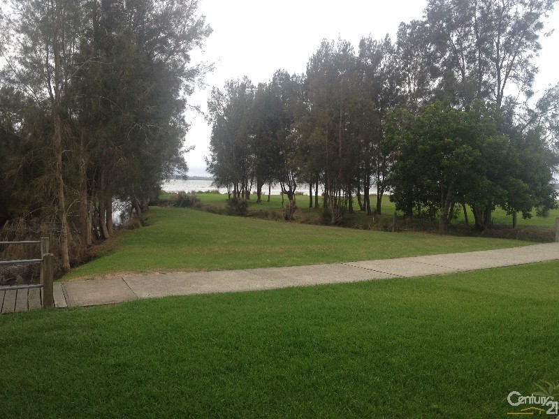 Berkeley Vale NSW 2261