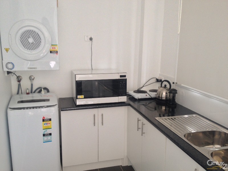 Berkeley Vale NSW 2261