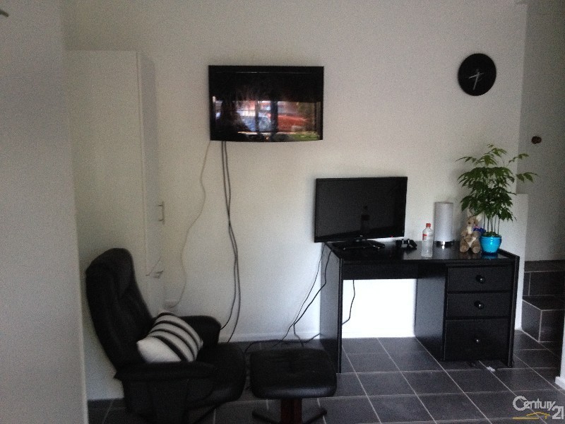 Berkeley Vale NSW 2261