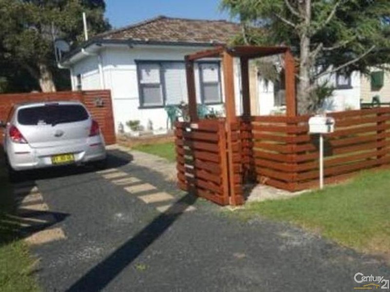 3 Rhodin Drive, The Entrance NSW 2261