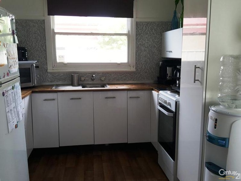 3 Rhodin Drive, The Entrance NSW 2261