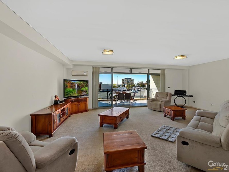 28/2-6 Warrigal Street, The Entrance NSW 2261