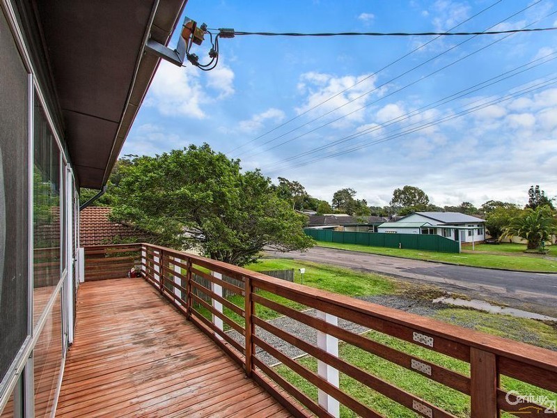 46 Gregory Street, Berkeley Vale NSW 2261