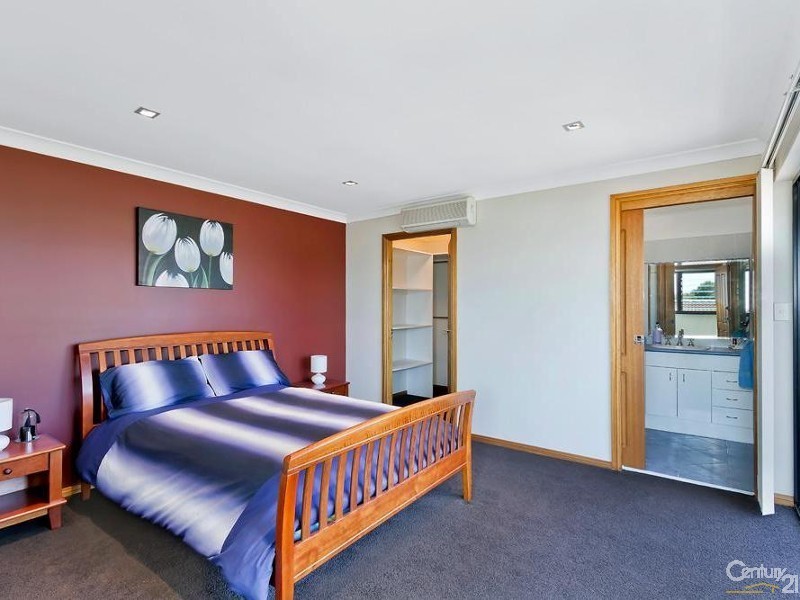 41 Bondi Road, The Entrance North NSW 2261