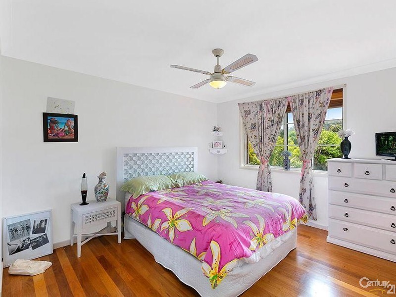 17 Sirius Avenue, Bateau Bay NSW 2261