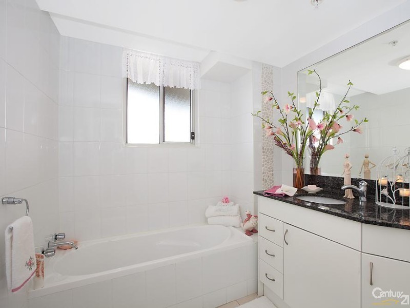 204/18 Dening Street, The Entrance NSW 2261