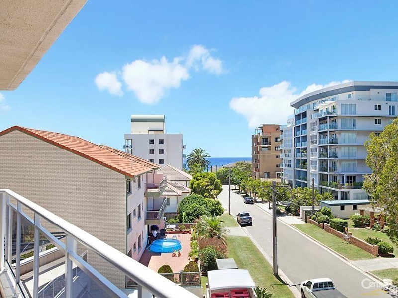 204/18 Dening Street, The Entrance NSW 2261