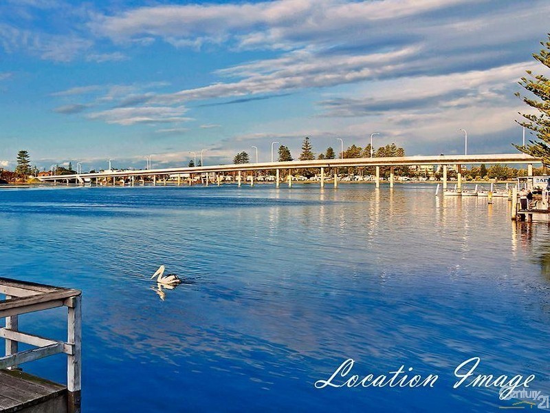 17/2-8 Ozone Street, The Entrance NSW 2261