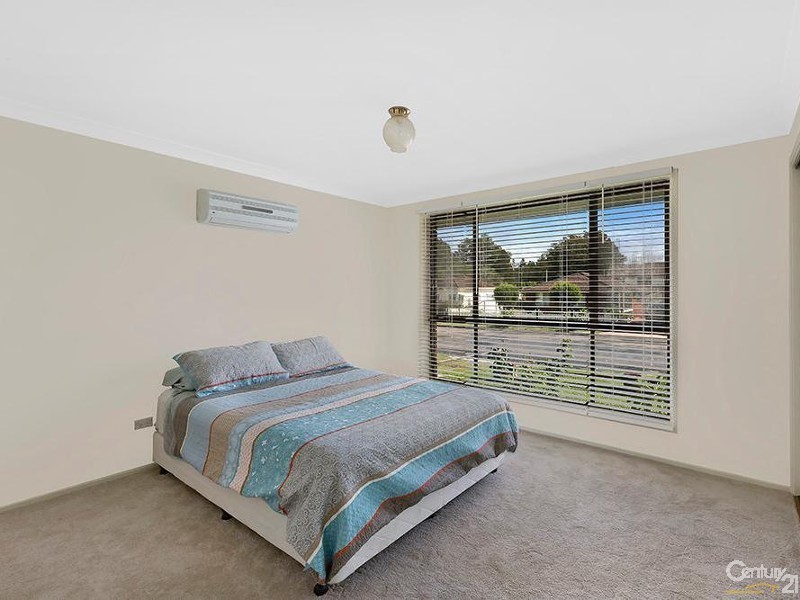 24 Lakeside Parade, The Entrance NSW 2261