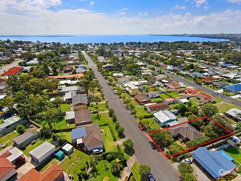 36 South Street, Killarney Vale NSW 2261