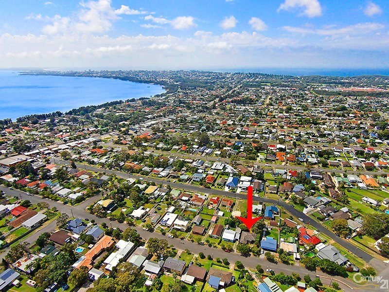 36 South Street, Killarney Vale NSW 2261
